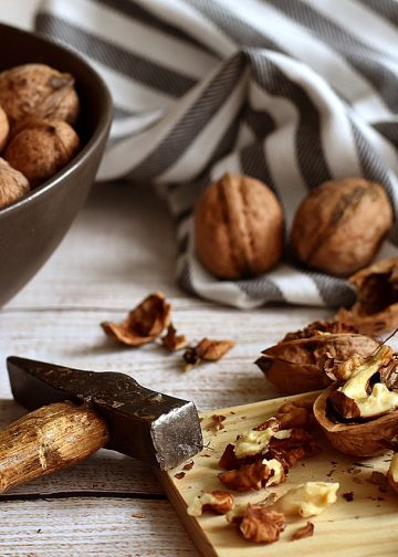 nuts, walnuts, food